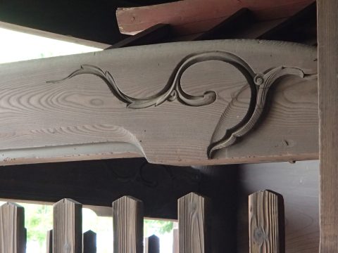 No.42 Temple gate post, a timeless design