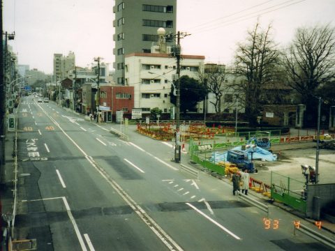 No.282 Work on constructing the subway had begun