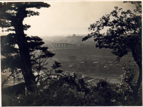No.292 Fuda-no-tsuji overpass photographed from Kamezuka Park