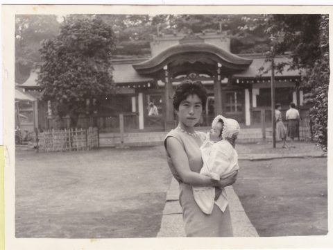 No.818 Shrine visit (eldest son)