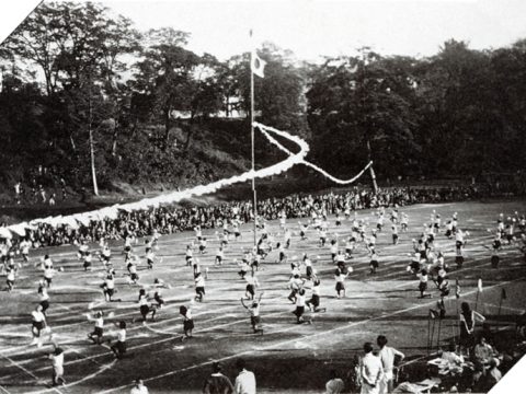 No.1152 The Barefoot Era