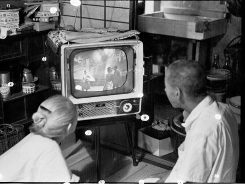 No.1161 My Meiji-born grandparents watching a black and white television