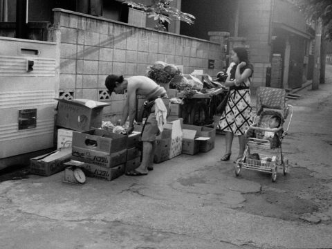 No.1207 Greengrocer Coming by Motorcycle