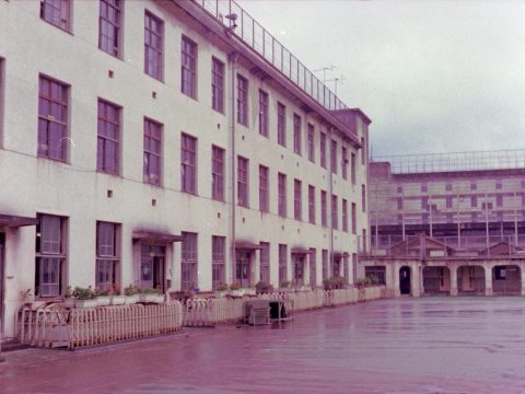 No.1211 建て替え前の白金小学校